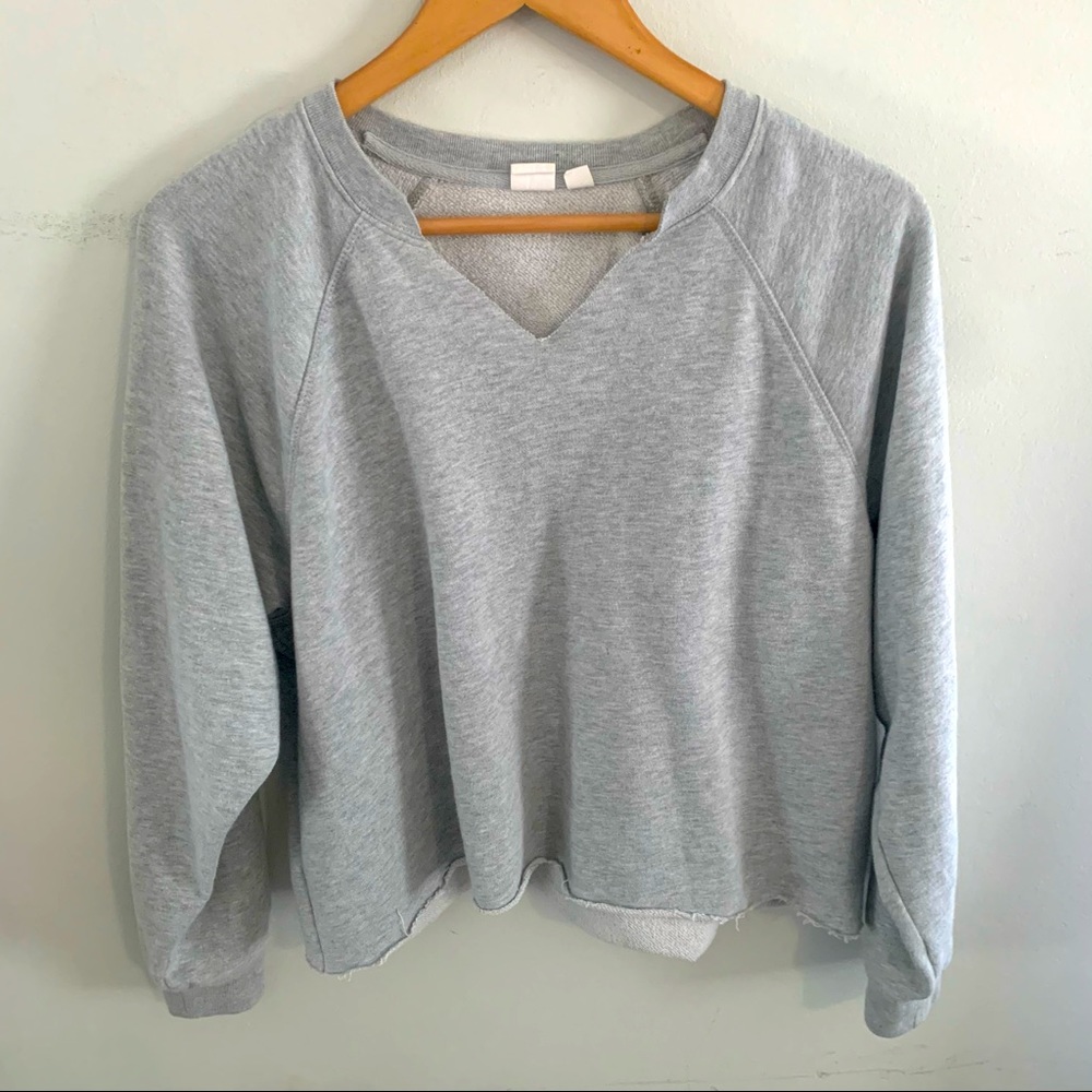 GAP cropped crew neck